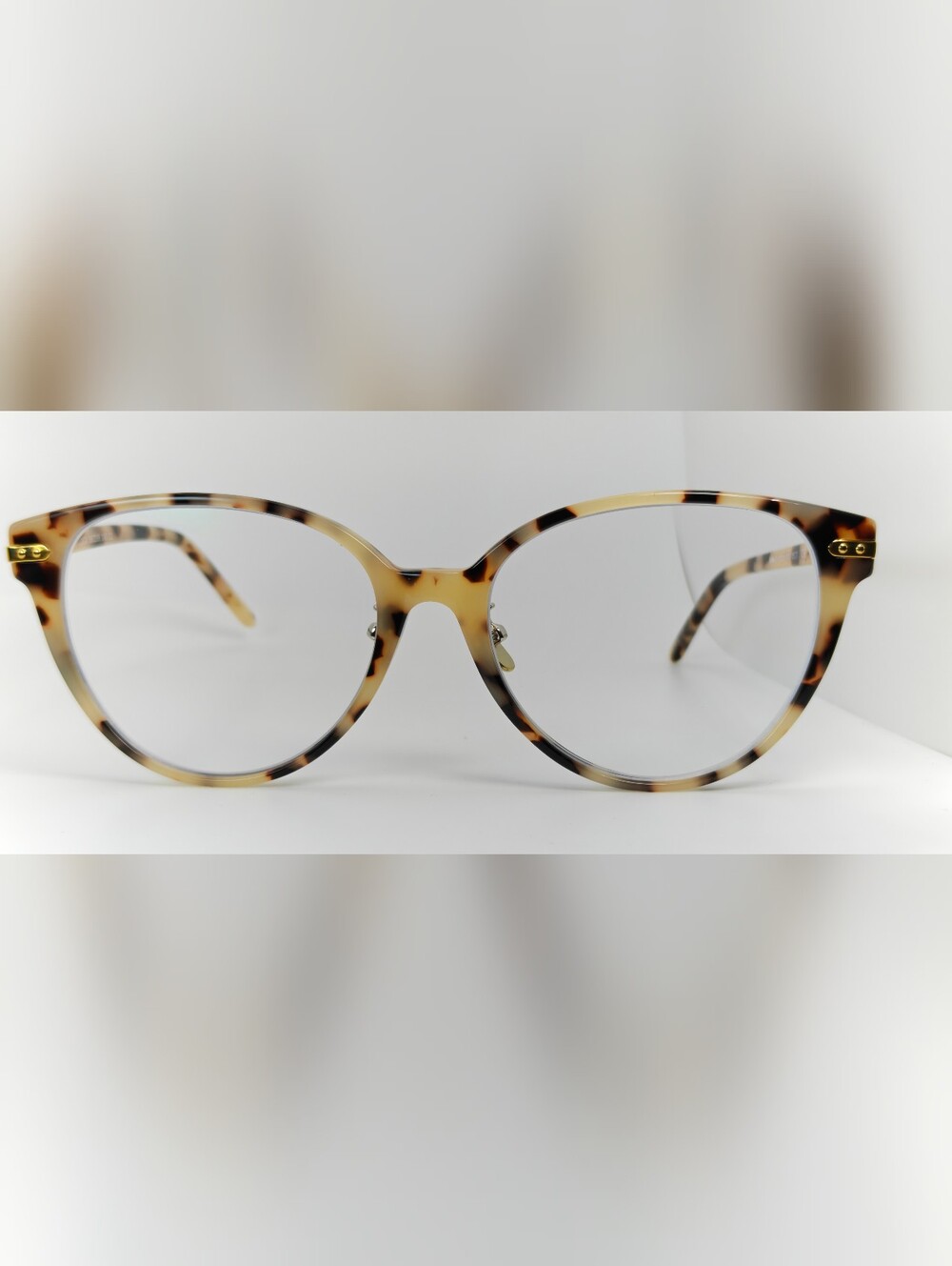 Lucia Tortoiseshell Round Women's Eyeglass Frames - Classic Neutral
